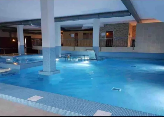 Apartmán In Costa With Spa, Jacuzzi